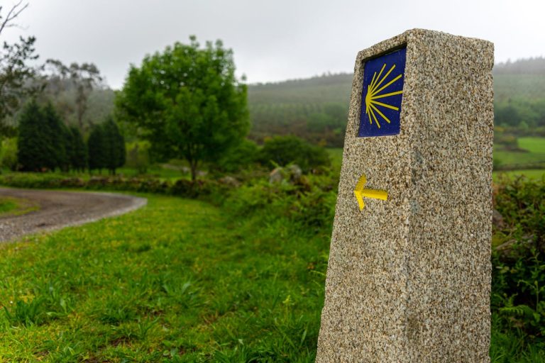 A tranquil scene of a waymark on the Camino de Santiago walking route.